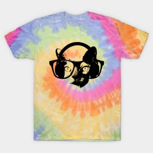 cat with glasses and headphone funny T-Shirt